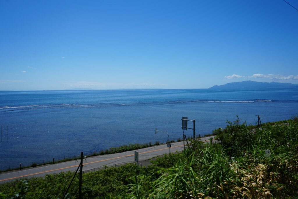 道南いさりび鉄道から見える津軽海峡